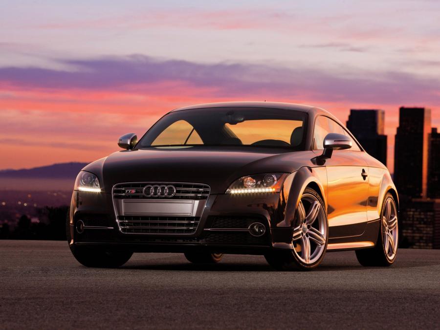 Audi TTS Coupe (8J) 2010 года  (NA) (фото 2 из 9)